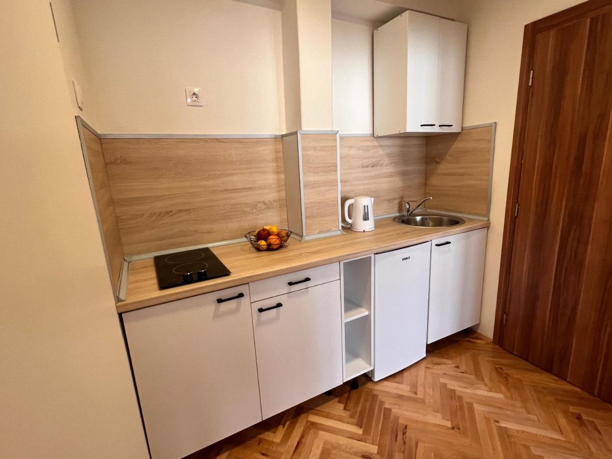 Guest House Kiwi Mostar Esterno foto