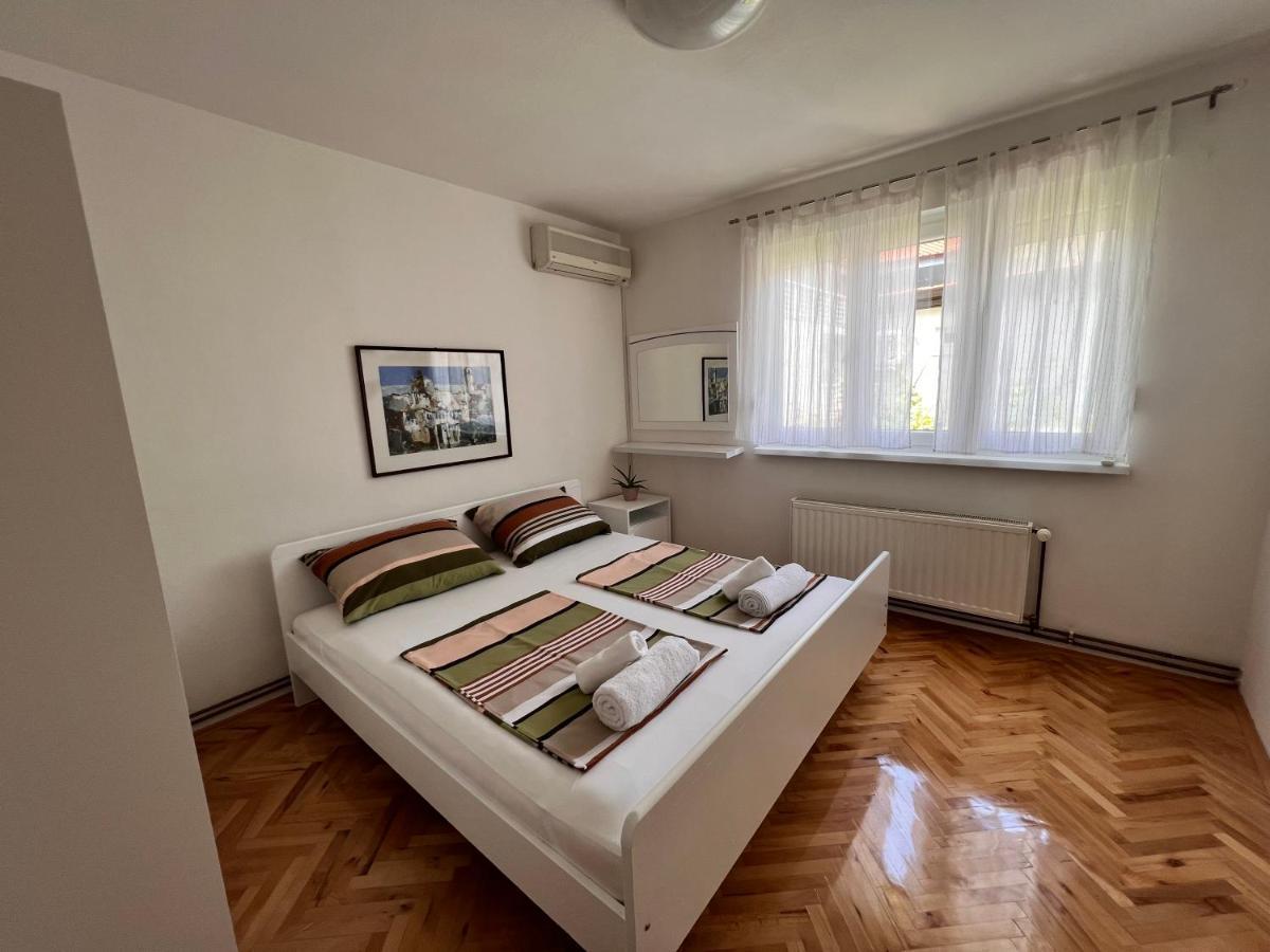 Guest House Kiwi Mostar Esterno foto