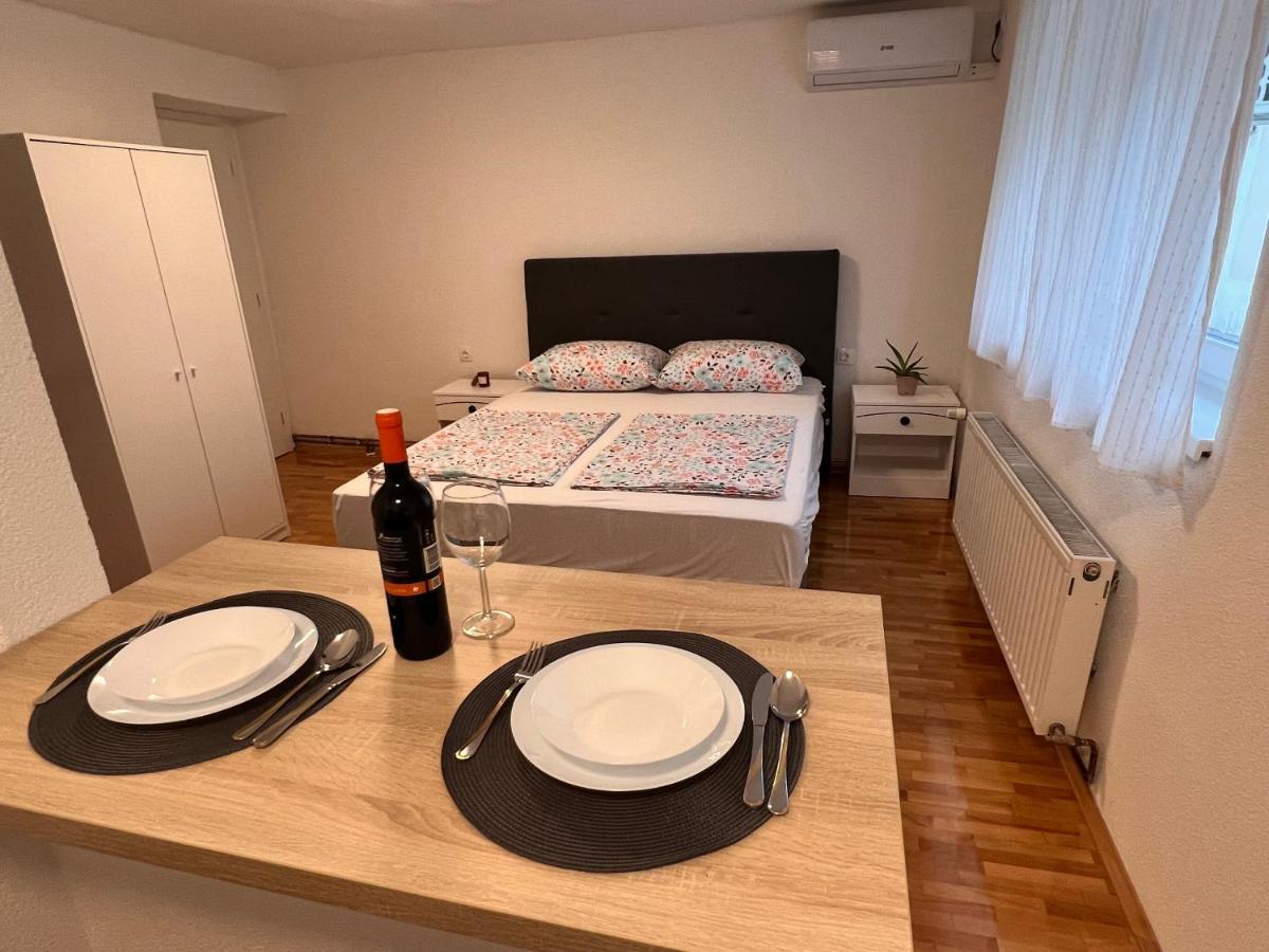 Guest House Kiwi Mostar Esterno foto